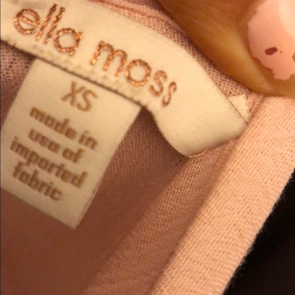 🌸Ella Moss cute Ruffle Halter Top! 🌸 - Picture 6 of 7